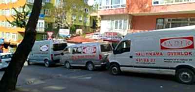 Halılarınız ücretsiz servis araçlarımızla adresinizden alınır. Halılarınız ücretsiz servis araçlarımızla adresinizden alınır.