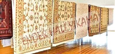 Kurutma odasına alınan halılar, sıcak hava ile kurutulup halı poşetlerine konularak en kısa sürede adresinize ulaştırılır. Kurutma odasına alınan halılar, sıcak hava ile kurutulup halı poşetlerine konularak en kısa sürede adresinize ulaştırılır.